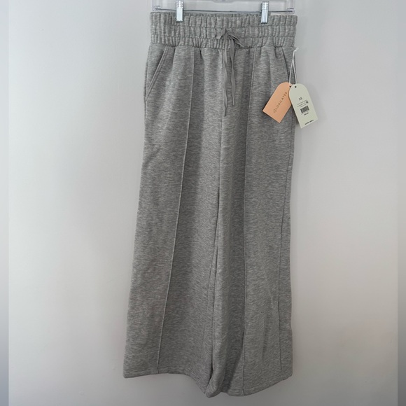 Blogilates Pants - Blogilates Travel Trouser Sweats- Women’s XS